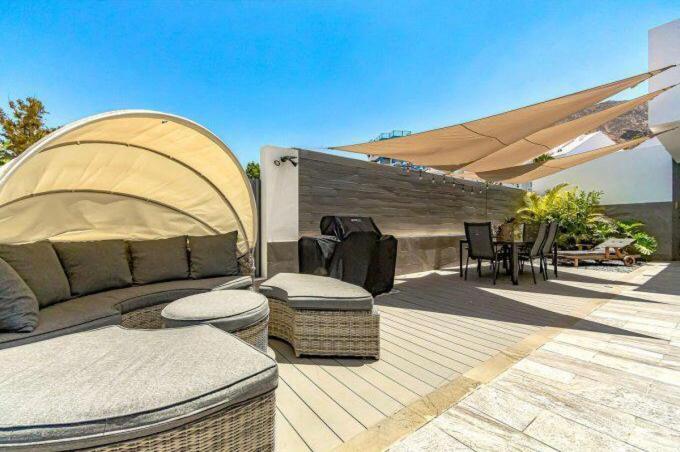 לוס כריסטיאנוס Luxury Villa Tropical Private Heated Pool מראה חיצוני תמונה